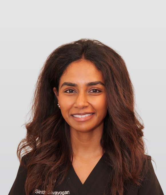 Dr Sinth Sivayogan SmileHQ dentist